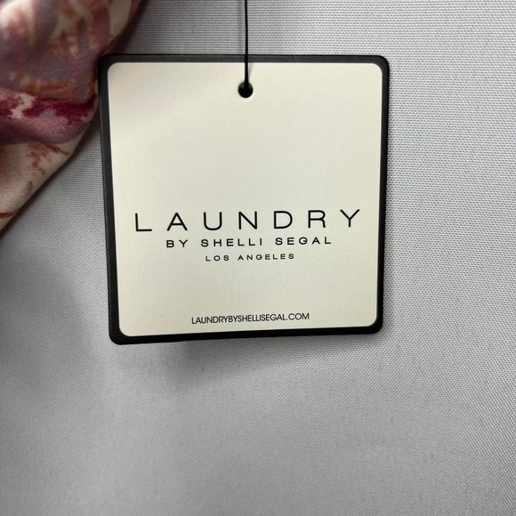 Laundry‎ by Shelli Segal Pink Abstract Crop Top- Medium - Picture 2 of 2